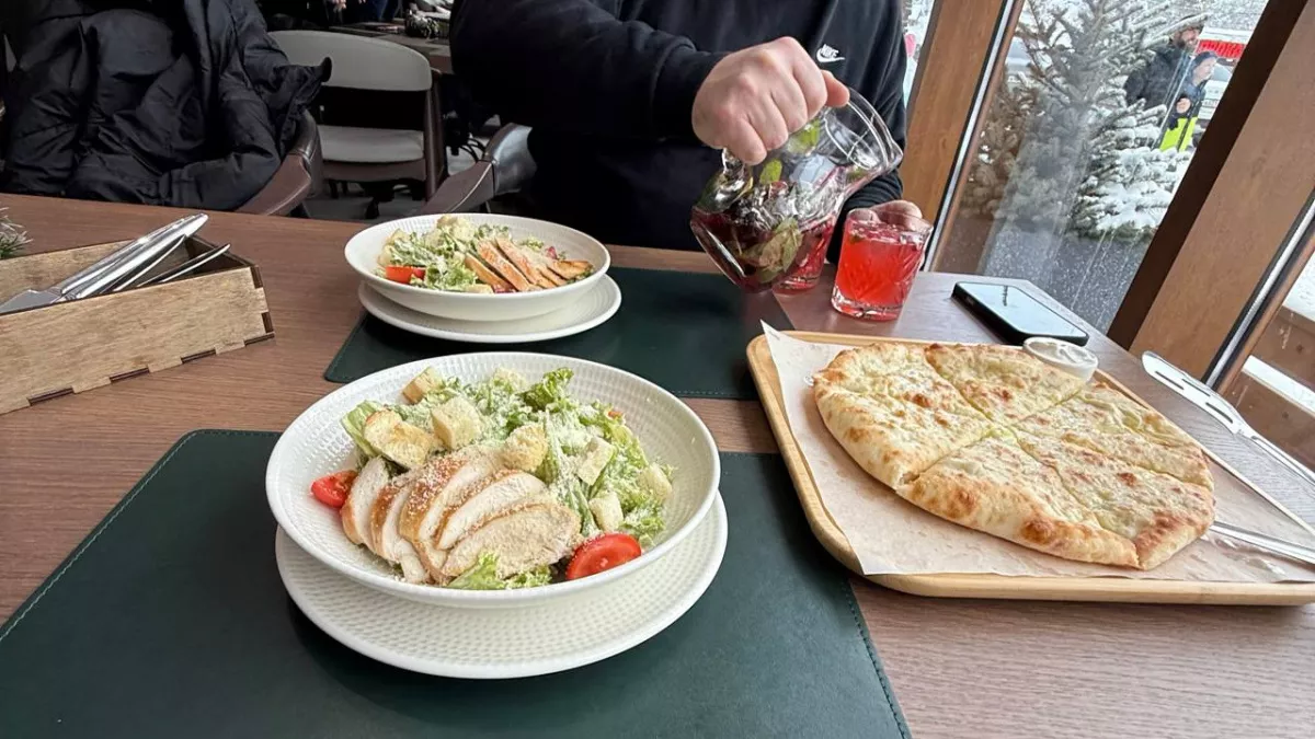 Налог на еду, о котором зашептали в Госдуме: чипсы и бургеры могут подорожать - причина