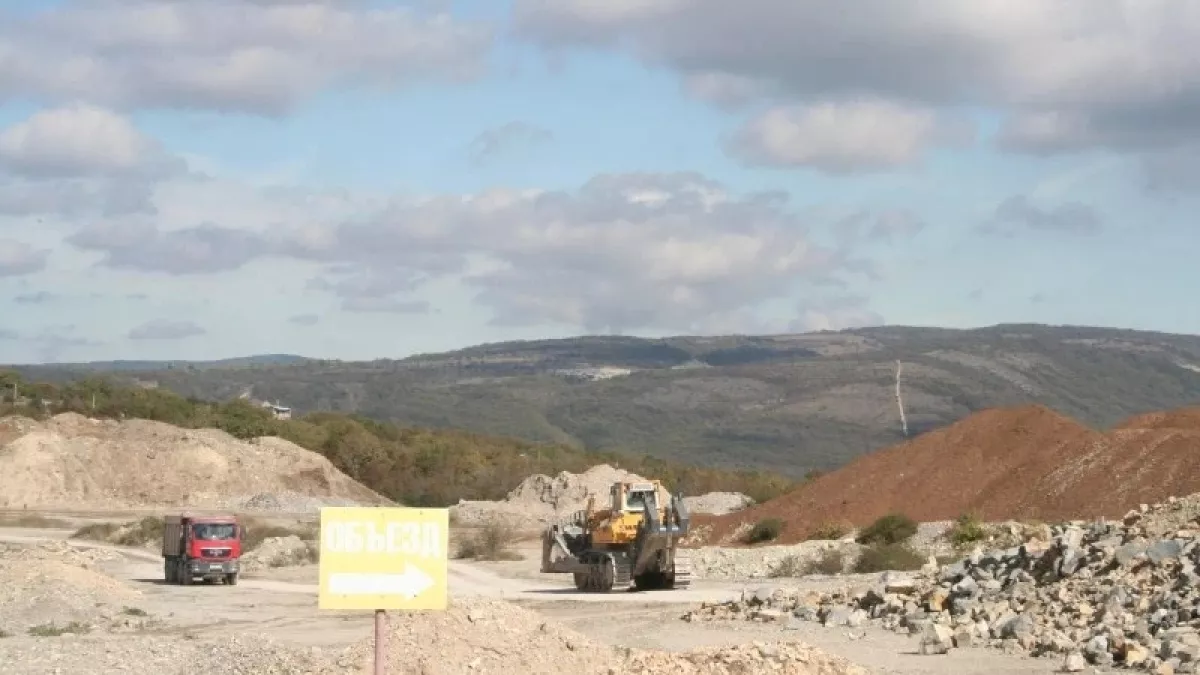 «Анапский песок на свалке!»: фото годичной давности взбудоражили новороссийцев – НАША разбирается в ситуации 