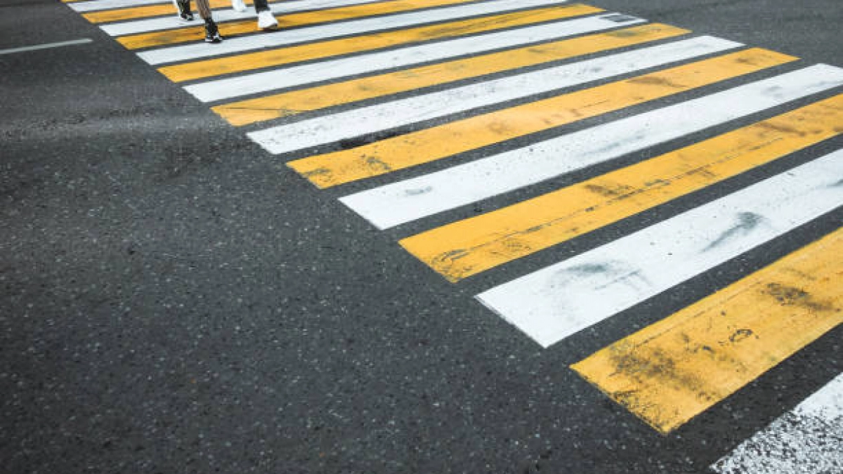 В центре Новороссийска автоледи сбила пенсионера на «зебре» 