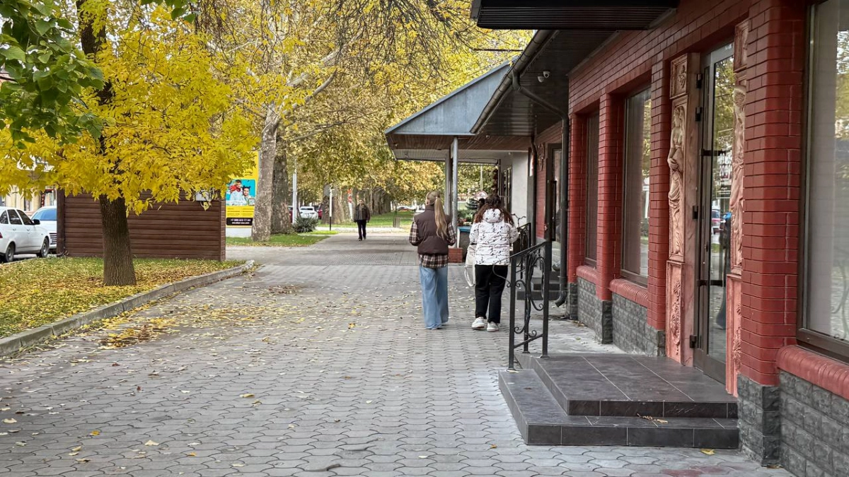 Кому сегодня повезет, а кому стоит быть осторожнее: гороскоп на 19 марта