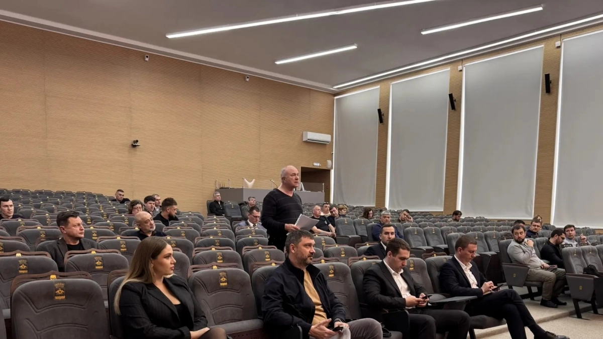 Вот это уровень! В Новороссийске еще не закончился этот отопительный сезон, а уже началась подготовка к следующему  