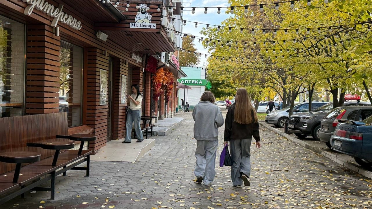 3 типа друзей, от которых стоит отказаться: советы Фрейда