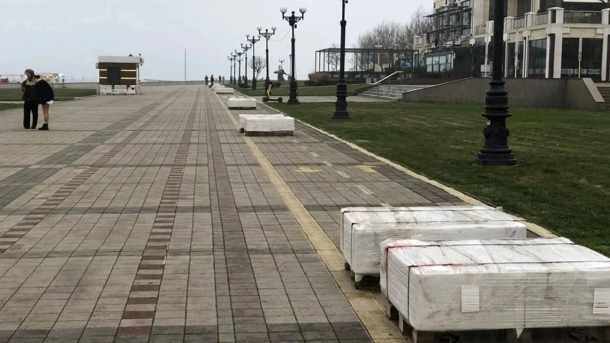 На набережной Новороссийска снова будут ремонтировать плитку