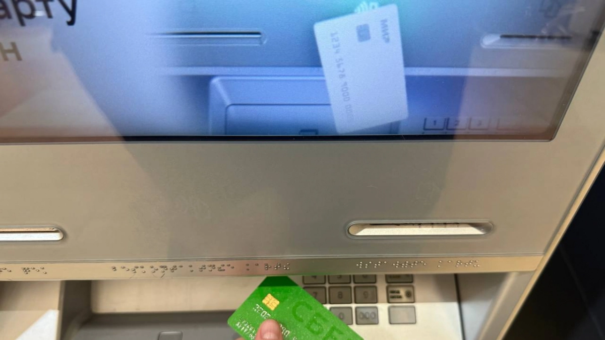 55 дней без процентов больше не работают: как теперь платить кредиткой через QR-код и не переплатить