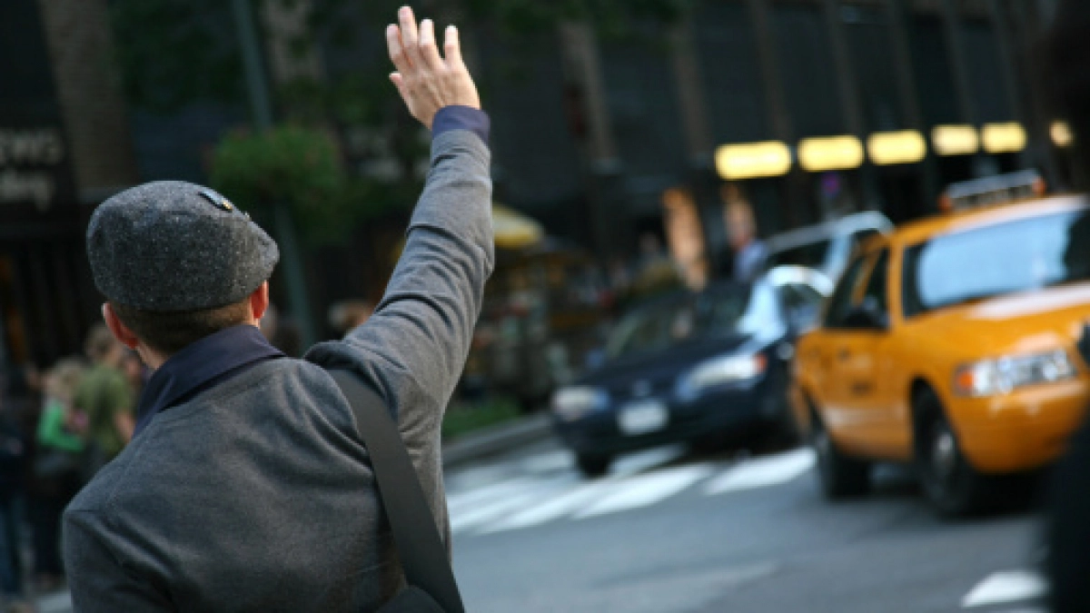 В Новороссийске объявили «войну бомбилам»: за три месяца выявлен 31 нелегальный таксист