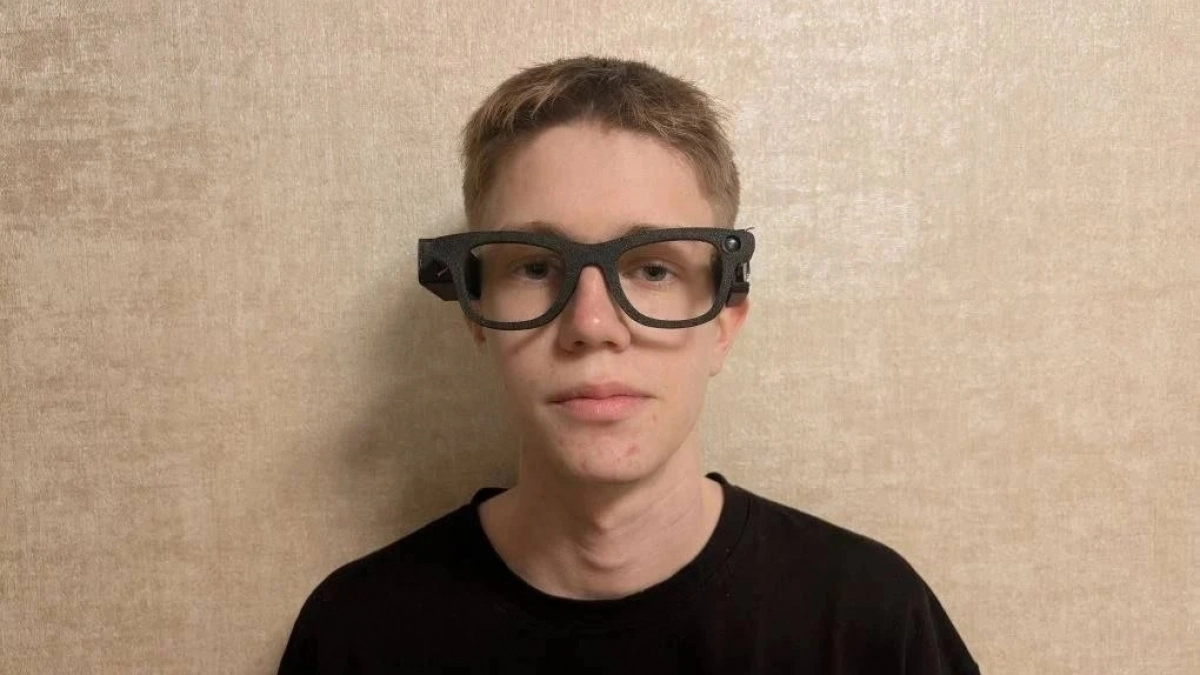 Школьник из Новороссийска создал умные очки для незрячих: дешевле трости и на базе искусственного интеллекта 