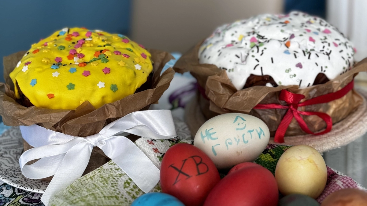 Всего три продукта из холодильника: глазурь для кулича получится как у бабушки — плотная, вязкая, не трескается