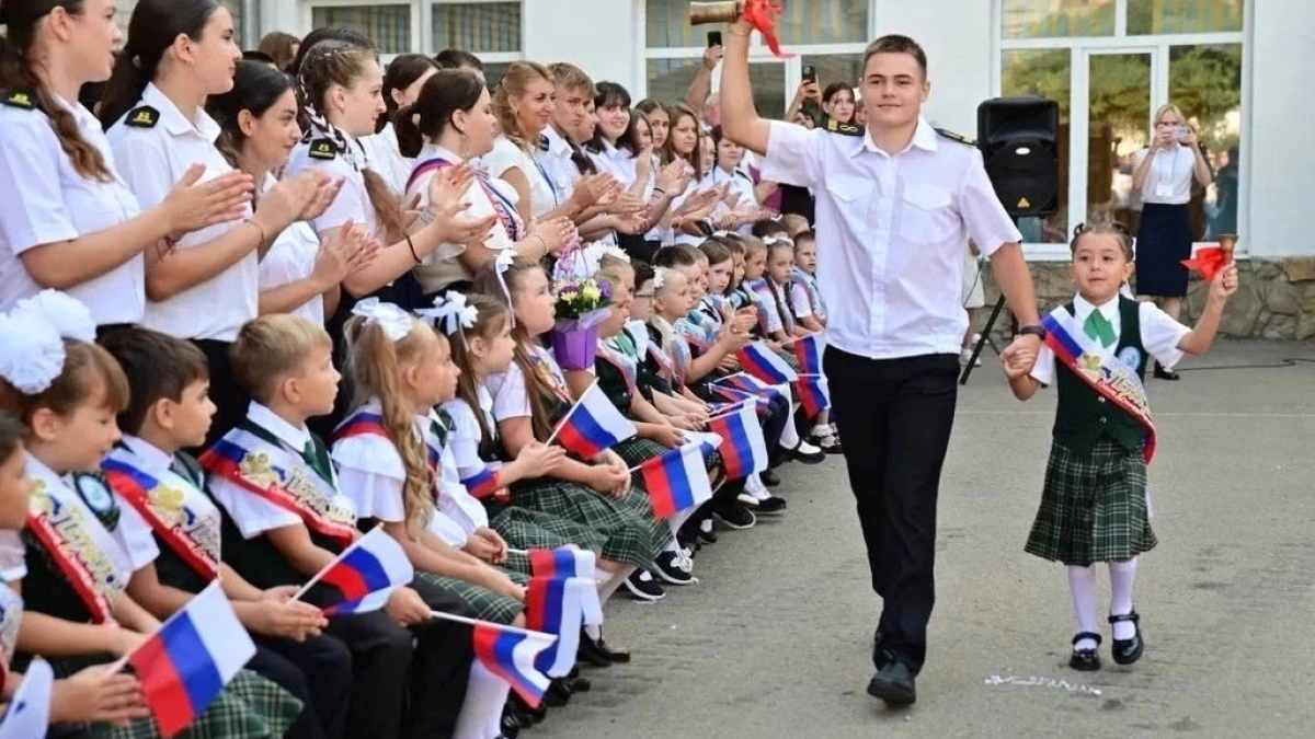 В Новороссийске в 2026 году первый класс пойдет почти 4000 учеников: прием заявлений продолжается 