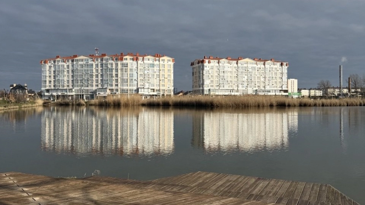 Зонт и панама в одном чемодане: узнайте, как лето-2026 устроит погодные качели, которых не видели 20 лет