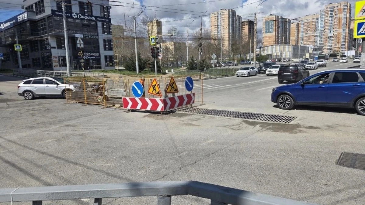 Ремонт ливнеперехвата рядом с пляжем в Алексино в Новороссийске завершится только в конце июня 