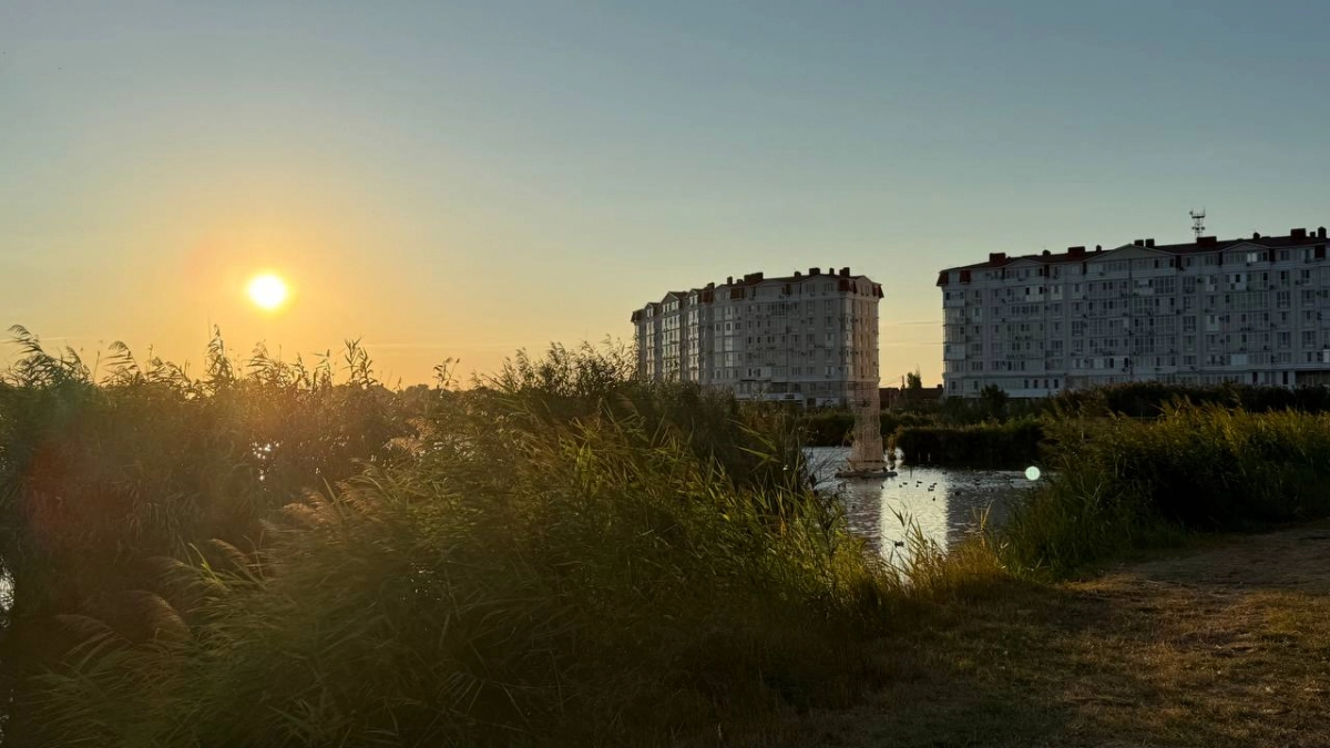 Забудьте про стабильные «плюс 25 и солнышко»: синоптики бьют тревогу — лето 2026 устроит такие качели, что тошнить будет даже метеостанции