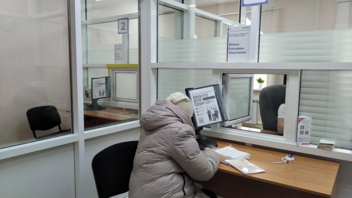 Старики массово выписывают себя из квартирных реестров: хитрый ход, который спасает и нервы наследников, и кошелек