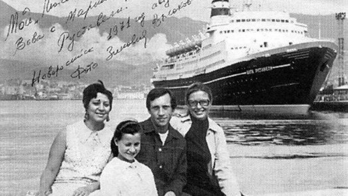 Высоцкий регулярно приезжал к друзьям, а Чехов встречал свою невесту: истории знаменитостей, связанные с Новороссийском 