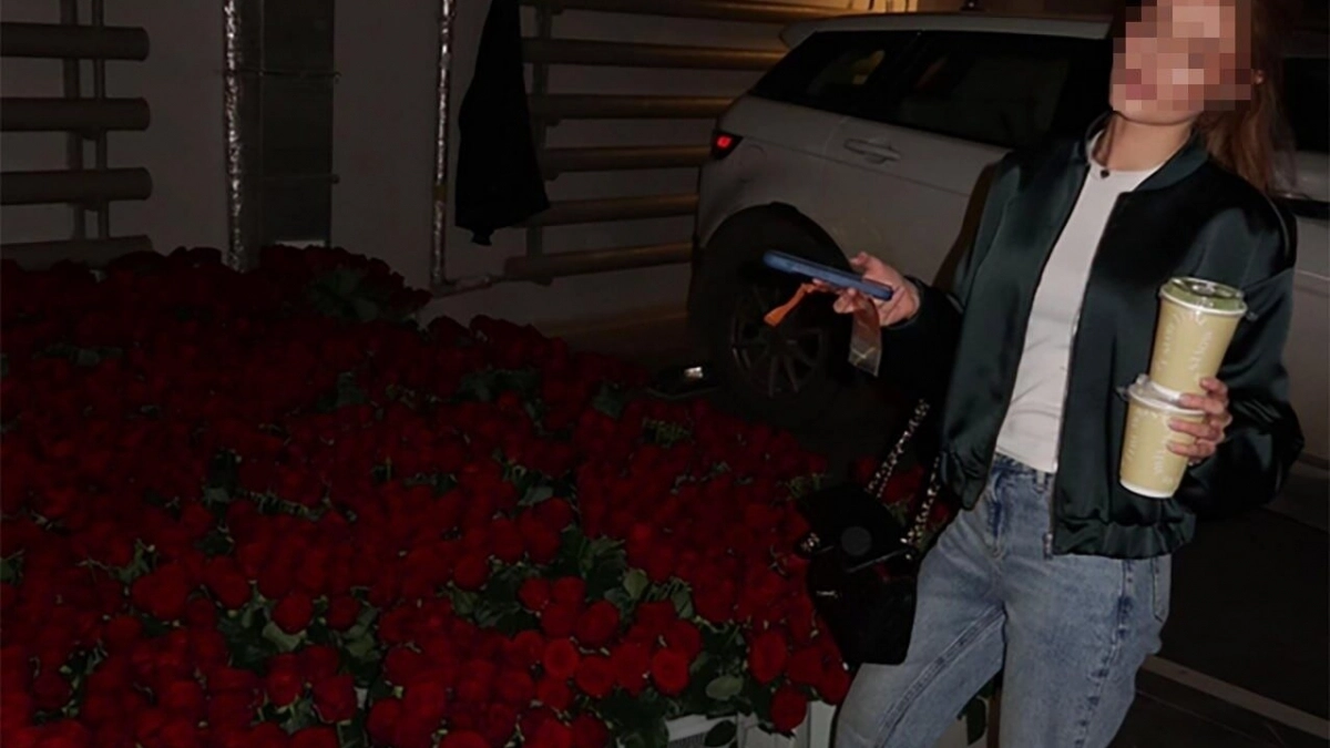 «Миллион алых роз»: краснодарский таксист сделал красивый подарок девятикласснице из Москвы 