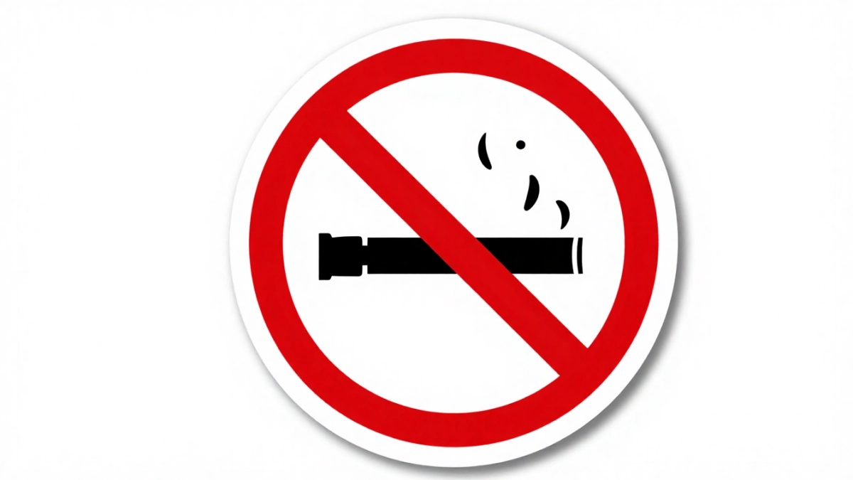 От звонка до заявления: что делать, если достал сосед-курильщик 