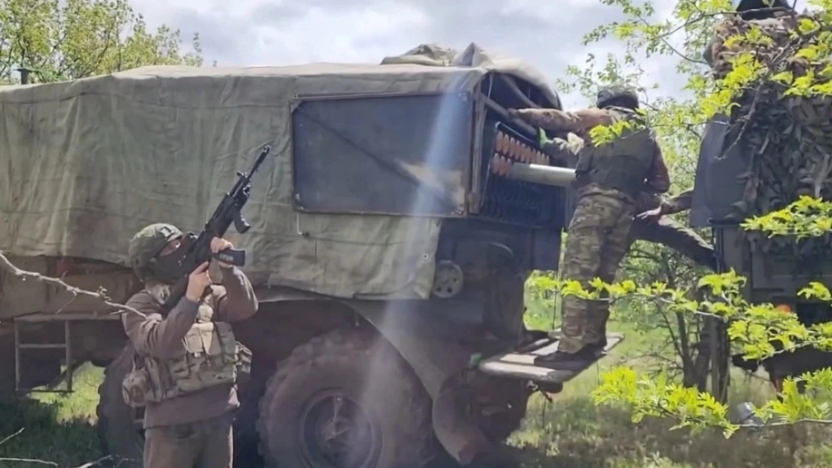 «Грады» новороссийского соединения ВДВ накрыли позиции ВСУ на Запорожском направлении 
