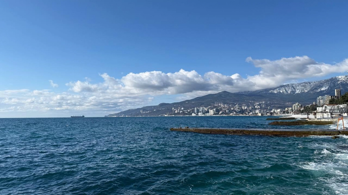 Море зовет! В Новороссийске вода прогрелась до летних +26