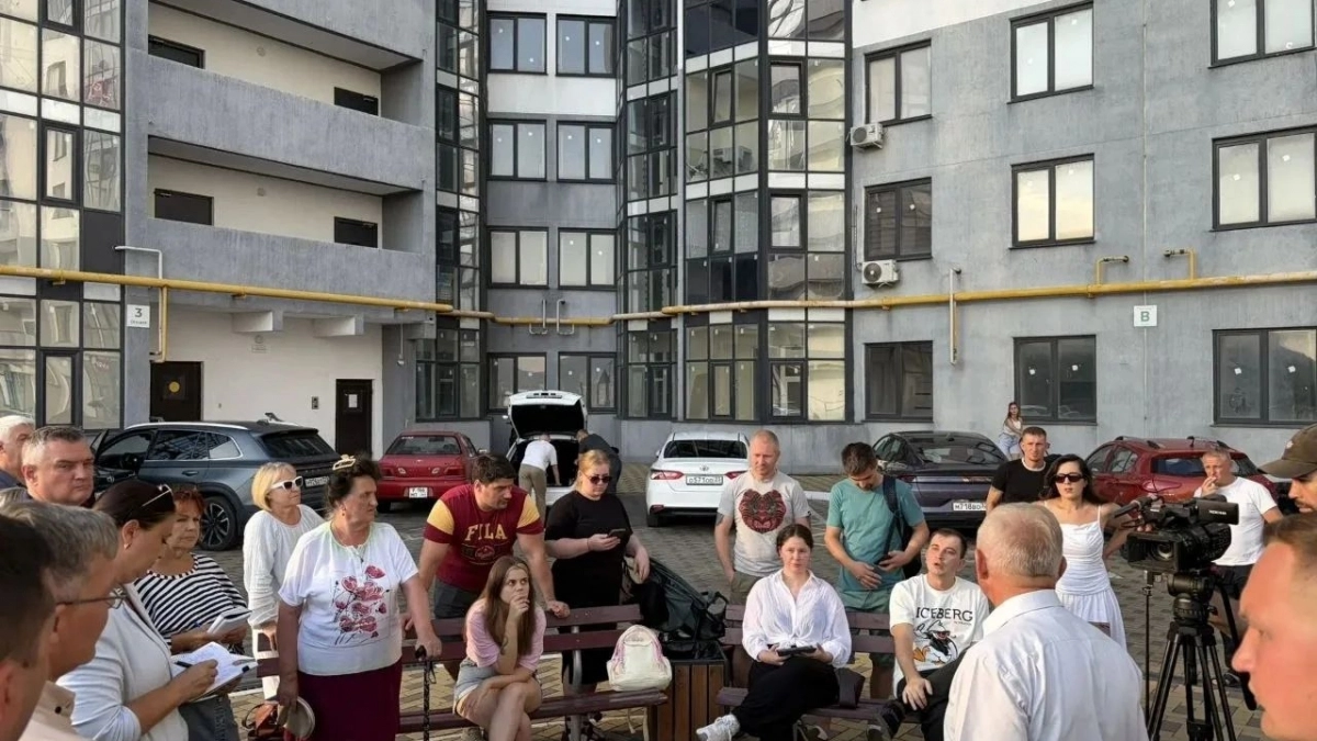 Без воды и мобильной связи: жильцы ЖК «Гайдук Сити» в Новороссийске недовольны работой управляющей компании 