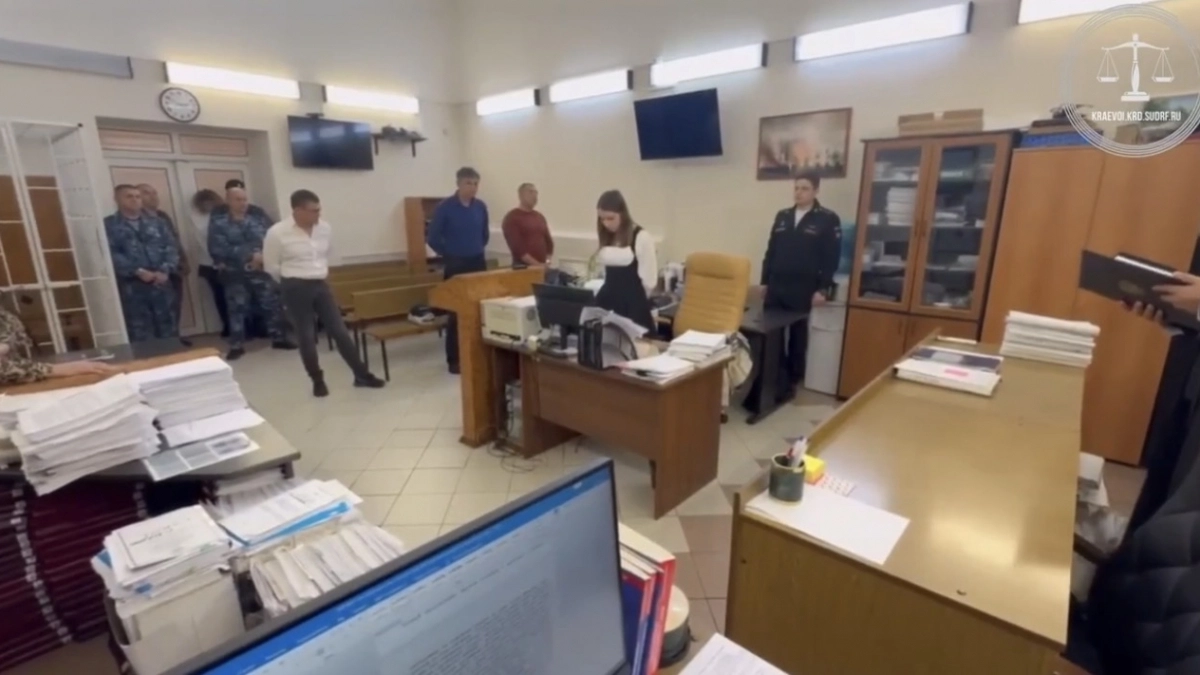 «Причалы для флота, деньги — в карман»: в Новороссийске осудили ОПГ, похитившую почти 146,5 млн рублей при строительстве военных причалов