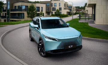 OMODA C7: Кроссовер, который выбирает новое поколение и с которого не хочется выходить